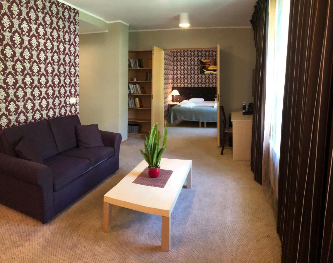 Von Rosen Spa (Adults Only) มาตากูเซอ ภายนอก รูปภาพ